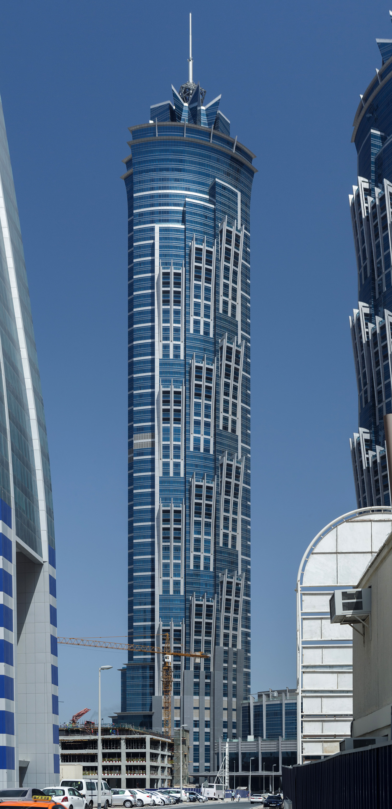 JW Marriott Marquis Hotel Dubai Tower 2, Dubai - View from the east. © Mathias Beinling